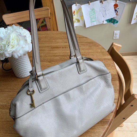 Fossil Purse - Picture 2 of 4